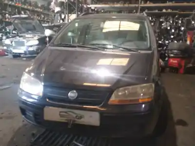 Veicolo di demolizione fiat idea (350_) 1.3 d multijet dell'anno 2004 alimentato 188a9000