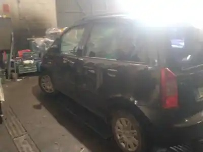 Veicolo di demolizione fiat idea (350_) 1.3 d multijet dell'anno 2004 alimentato 188a9000