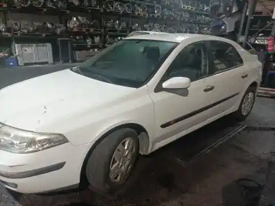 Veicolo di demolizione renault laguna ii (bg0/1_) 1.9 dci (bg0r, bg0e) dell'anno 2003 alimentato f9q