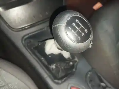 Veicolo di demolizione renault laguna ii (bg0/1_) 1.9 dci (bg0r, bg0e) dell'anno 2003 alimentato f9q
