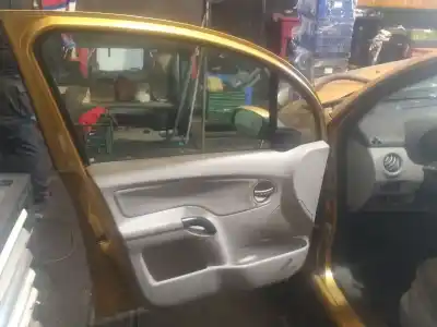 Здавання транспортного засобу citroen c3 i (fc_, fn_) 1.4 hdi року 2003 потужний 8hx