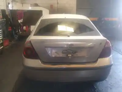 Veículo de Sucata ford mondeo iii sedán (b4y) 1.8 16v do ano 2004 alimentado chba,chbb
