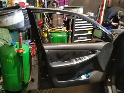 Veículo de Sucata toyota corolla (_e12_) 1.6 vvt-i (zze121_) do ano 2006 alimentado 3zzfe