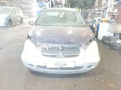 Veículo de Sucata citroen c5 i (dc_) 2.0 hdi (dcrhyb) do ano 2001 alimentado rhy