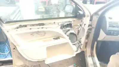 Véhicule à la ferraille ford mondeo iii sedán (b4y) 2.0 16v tddi / tdci de l'année 2002 alimenté d6ba