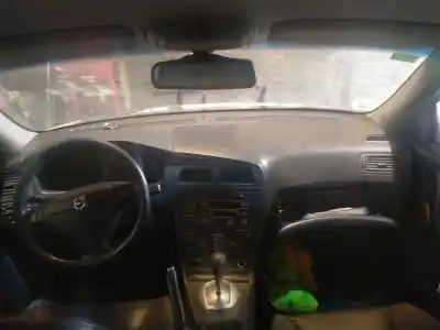 Здавання транспортного засобу volvo s60 i (384) 2.4 року 2003 потужний b5244s2