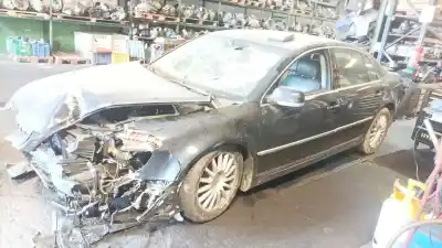 Verschrottungsfahrzeug volkswagen phaeton (3d1, 3d2, 3d3, 3d4, 3d6, 3d7, 3d8, 3d9) 3.0 v6 tdi 4motion des jahres 2005 angetrieben bmk