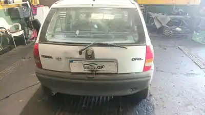 Véhicule à la ferraille opel corsa b (s93) 1.2 i (f08, f68, m68) de l'année 1994 alimenté c12nz