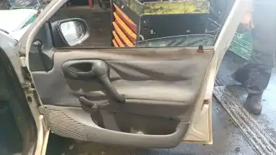 Véhicule à la ferraille opel corsa b (s93) 1.2 i (f08, f68, m68) de l'année 1994 alimenté c12nz