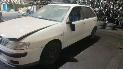 Veículo de Sucata seat ibiza ii (6k1) 1.9 tdi do ano 1999 alimentado agr