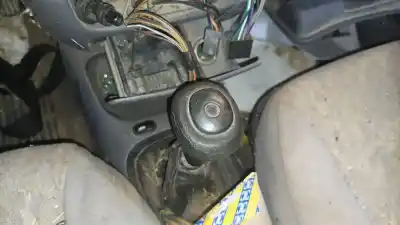 Veículo de Sucata ford fiesta iv (ja_, jb_) 1.8 d do ano 1997 alimentado rtj
