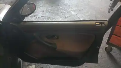 Véhicule à la ferraille ROVER 45 I SEDÁN (RT)  de l'année 2003 alimenté 20T2N