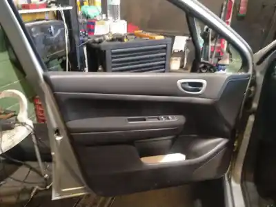 Veículo de Sucata peugeot 307 (3a/c) 1.6 hdi do ano 2005 alimentado 9hx