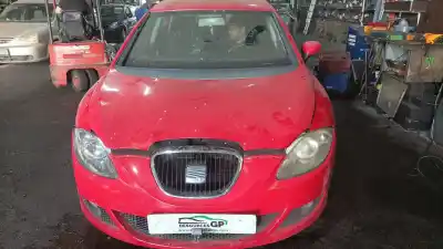 Veículo de Sucata seat leon (1p1) 1.9 tdi do ano 2007 alimentado bxe
