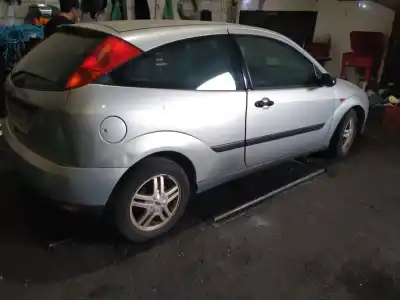 Veículo de Sucata FORD FOCUS I (DAW, DBW)  do ano 1999 alimentado EDDB,EDDC,EDDD,EDDF