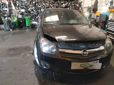 Veículo de Sucata opel astra h gtc (a04) 1.9 cdti (l08) do ano 2006 alimentado z19dt