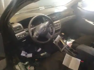 Veículo de Sucata toyota corolla (_e12_) 2.0 d-4d (cde120r_, cde120l_) do ano 2004 alimentado 1cdftv