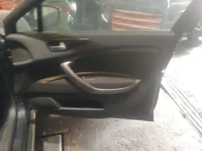 Veículo de Sucata citroen c5 iii (rd_) 2.0 hdi 140 do ano 2010 alimentado rhf