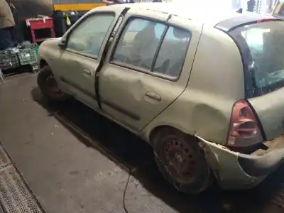 Veículo de Sucata renault clio ii (bb_, cb_) 1.2 16v (bb05, bb0w, bb11, bb27, bb2t, bb2u, bb2v, cb05,... do ano 2002 alimentado d4f