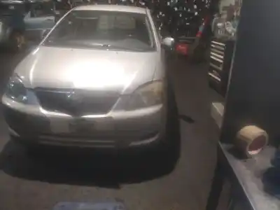 Veicolo di demolizione toyota corolla (_e12_) 2.0 d-4d (cde120r_, cde120l_) dell'anno 2002 alimentato 1cdftv