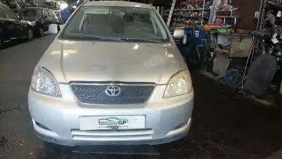 Veicolo di demolizione toyota corolla (_e12_) 2.0 d-4d (cde120r_, cde120l_) dell'anno 2002 alimentato 1cdftv