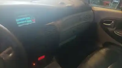 Vehicul casat renault scénic i monospace (ja0/1_, fa0_) 1.9 dci rx4 al anului 2002 alimentat f9q