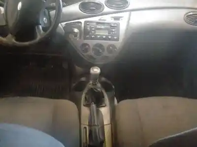 Verschrottungsfahrzeug ford focus i (daw, dbw) 1.8 turbo di / tddi des jahres 2001 angetrieben c9db