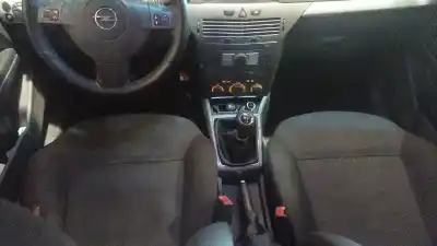 Здавання транспортного засобу opel astra h (a04) 1.4 (l48) року 2004 потужний z14xep