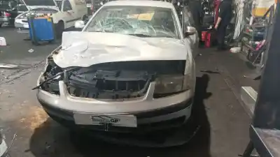 Veículo de Sucata volkswagen passat b5 (3b2) 1.8 t do ano 1997 alimentado aeb