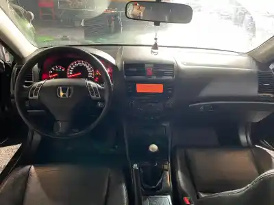 Veicolo di demolizione honda accord vii (cl, cn) 2.2 i-ctdi (cn1) dell'anno 2004 alimentato n22a1