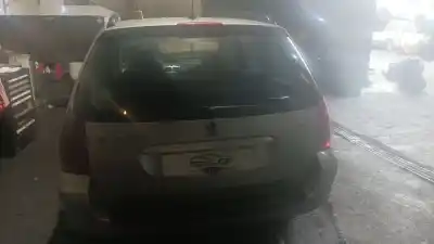 Veículo de Sucata peugeot 307 break (3e) 2.0 hdi 110 do ano 2004 alimentado rhs