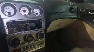 Veículo de Sucata alfa romeo 156 (932_) 1.9 jtd (932.a2b00, 932.a2c00) do ano 2005 alimentado 937a2000