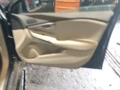 Veículo de Sucata volvo v40 fastback (525) d2 do ano 2017 alimentado d 4204 t13,d 4204 t8