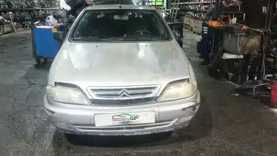 Véhicule à la ferraille citroen xsara (n1) 2.0 hdi 90 de l'année 2000 alimenté rhy