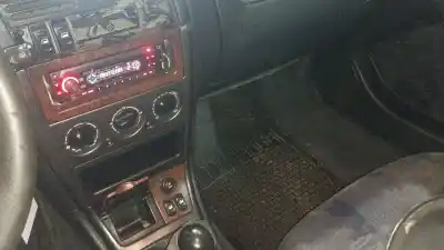 Véhicule à la ferraille citroen xsara (n1) 2.0 hdi 90 de l'année 2000 alimenté rhy