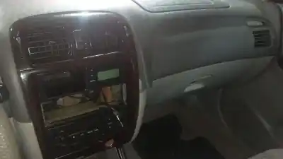 Veículo de Sucata mazda 626 v (gf) 2.0 (gfer) do ano 2001 alimentado fs