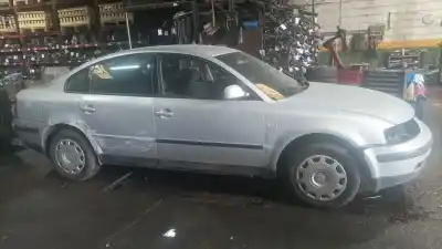 Veículo de Sucata volkswagen passat b5 (3b2) 1.9 tdi do ano 2000 alimentado atj