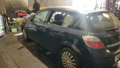 Véhicule à la ferraille opel astra h (a04) 1.7 cdti (l48) de l'année 2004 alimenté z17dth