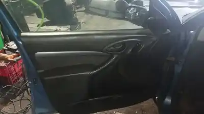 Veículo de Sucata ford focus i (daw, dbw) 1.8 turbo di / tddi do ano 2003 alimentado c9db