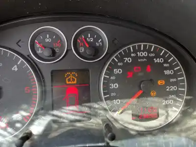 Veículo de Sucata audi a3 sportback (8p) 2.0 tdi ambiente (dpf) do ano 2007 alimentado bkd