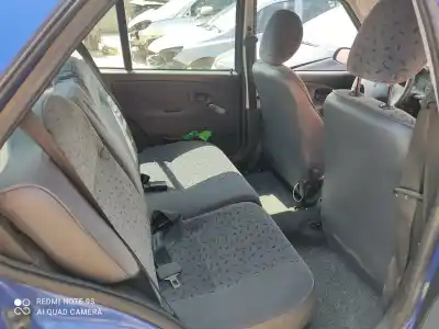 Véhicule à la ferraille citroen saxo 1.4 sx de l'année 2001 alimenté 