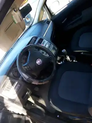 Vehicul casat fiat linea (110) activa (110.0/111.0) al anului 2008 alimentat 199a3000