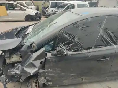 Veículo de Sucata opel corsa e business do ano 2015 alimentado b13dte