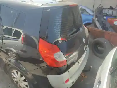 Veículo de Sucata renault scenic ii i- music do ano 2008 alimentado f9qj8