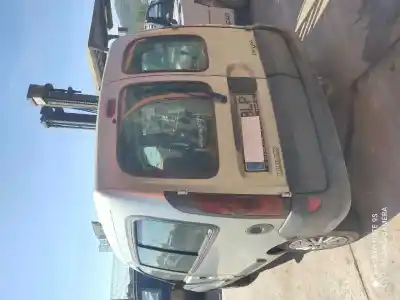 Scrapping Vehicle renault kangoo (f/kc0) alize 64 cv / 47 kw of the year 2001 powered 