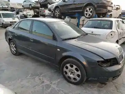 Veículo de Sucata audi a4 avant (8e) 2.5 tdi (114kw) do ano 2001 alimentado aym