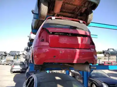 Veículo de Sucata citroen c2 empresa do ano 2004 alimentado 8hz