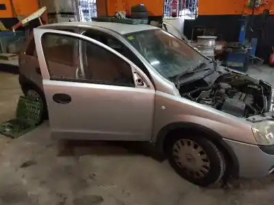 Veicolo di demolizione opel corsa c comfort dell'anno 2000 alimentato z12xe