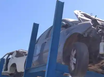 Scrapping Vehicle renault scenic ii authentique of the year 2006 powered f9q804