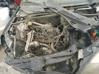 Scrapping Vehicle renault clio ii fase ii (b/cb0) authentique confort of the year 2004 powered 